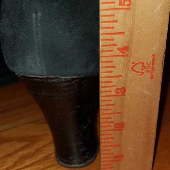 Born Black heels  - Picture 8 of 9